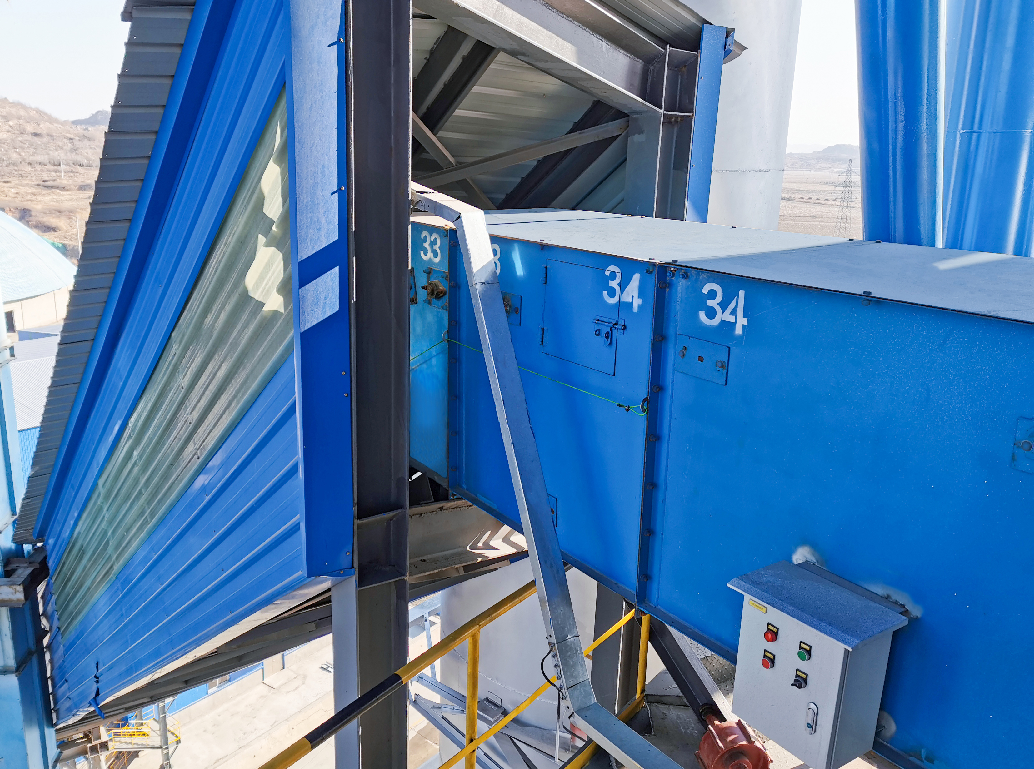  一臺大傾角皮帶機需要多少錢呢？